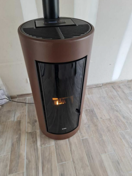 Installation d’un poêle à granules Modèle SHELL UP à BARENTIN